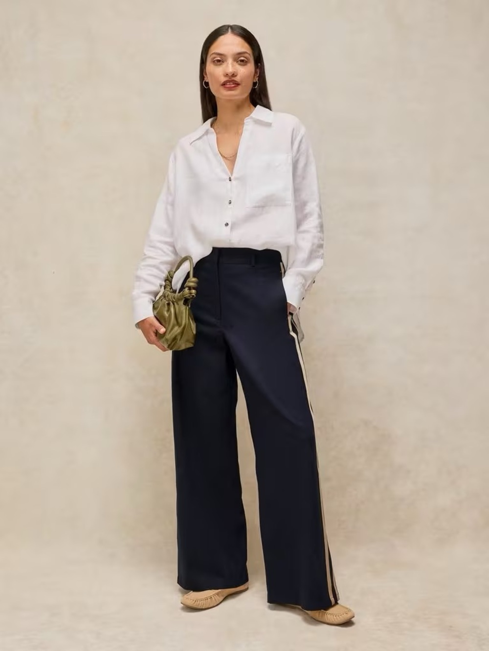 Tahari Luxe Lin Navy Blue Wide Leg Linen Trousers with White Piping - NWT
